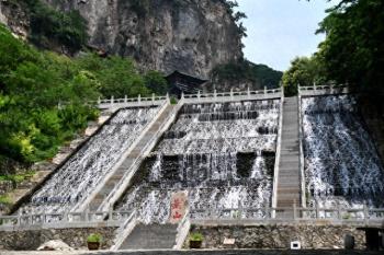 人说山西好风光！跟着悟空游山西！阳泉盂县藏山风景区。  -图1